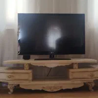 تلوزیون.میز .باند