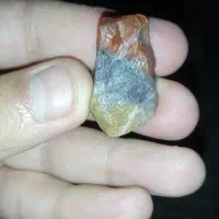 یاقوت سه رنگ معدنی بشرط