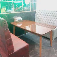 میز و صندلی