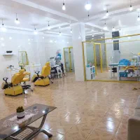 مغازه شیک چهاراه بیمارستان کاشانی