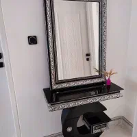 آینه و کنسول