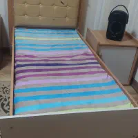 تخت خواب نوجوان برند اپادانا همراه باتشک