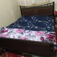 با درود تخت دونفره سالم کار کرده