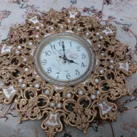 ساعت دیواری