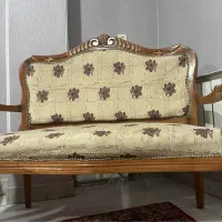 مبل دست دوم چوب متن خوانده شود