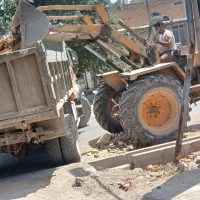 تخریب و خاک برداری، کنده کاری ، کلی و جزئ ساختمان|خدمات پیشه و مهارت|کرمانشاه, |دیوار