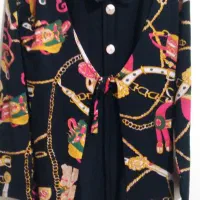 مانتو و تونیک|لباس|نیشابور, فرح بخش|دیوار