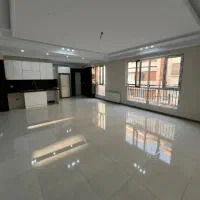 105-متر-پونک-غرق-نور-گل-طبقات