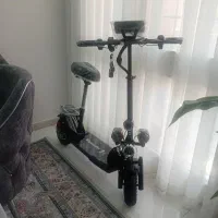 اسکوتر برقی|دوچرخه، اسکیت، اسکوتر|پرند, فاز ۲|دیوار