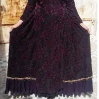 یه دست لباس محلی نو فقط دو سه بار استفاده شده