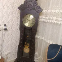 ساعت ایستاده چوبی