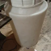 منبع پلاستیکی ۲۲۰لیتری