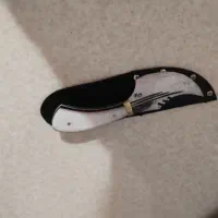 چاقو|کلکسیون اشیاء عتیقه|گلبهار, شهر جدید گلبهار|دیوار