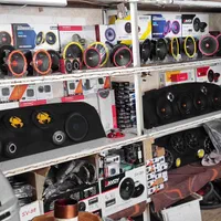 سیستم پایونیر تعمیرات انواع رادیوپخش|قطعات یدکی و لوازم جانبی|قم, ولیعصر|دیوار