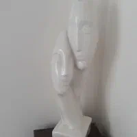 مجسمه دلبر و دلداده