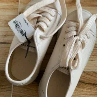 کفش دخترانه کالباسی خوش رنگ