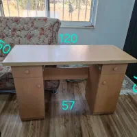 میز تحریر|میز تحریر و کامپیوتر|کلاچای, |دیوار