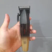 ماشین اصلاح در حد نو