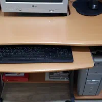 میز کامپیوتر