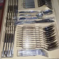 سرویس قاشق وچنگال