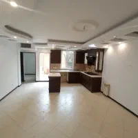 55متری / طبقه اول / خوش نقشه