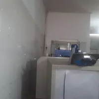 خانم دیپلم جهت بسته بندی