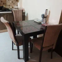 میز ناهاخوری