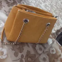 کیف|کیف، کفش، کمربند|کرمان, |دیوار