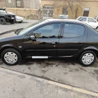 رانا پانوراما سقف شیشه ای ۶ سرعته|خودرو سواری و وانت|مشهد, هنرستان|دیوار