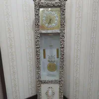 ساعت کنار سالنی، چوبی و شیک