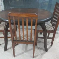 میز غذاخوری