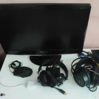 مانیتور . هدفون . کیبورد. موس . دانگل وایفای