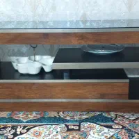 میز تلویزیون هایگلاس آجری