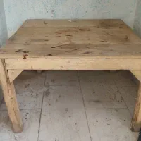 کرسی چوبی