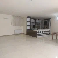 آپارتمان دو خوابه آسانسوردار و مستردار سه طرف نور