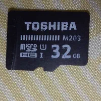 رم 32گیگ توشیبا