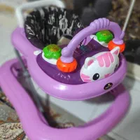 گهواره وروروئک بچه کاملاسالم ونو
