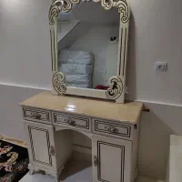 میز|میز و صندلی غذاخوری|تربت‌حیدریه, اندیشه|دیوار