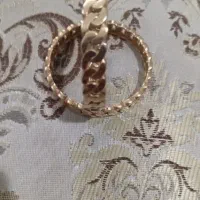 یک جفت النگو رنگ ثابت