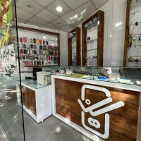 میز پیشخوان ویترینی تمام ام دی اف (MDF)