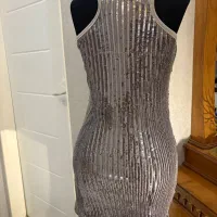 فروش لباس بعلت مهاجرت در حد نو همه باهم فقط|لباس|رشت, علی آباد|دیوار