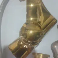 شیر ولوازم فروشی