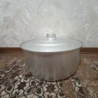 ۲ عدد دیگ روحی و۱ عدد سینی روحی