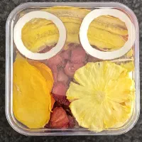 میوه خشک و حبه میوه باکیفیت مناسب پذیرایی