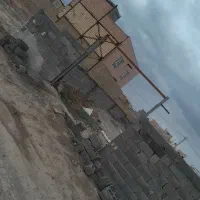 زمین-صدو-چهل-متری