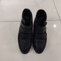 نیم بوت لژ دار سایز ۳۸ و ۳۸ مشکی|کیف، کفش، کمربند|مشهد, عبادی|دیوار