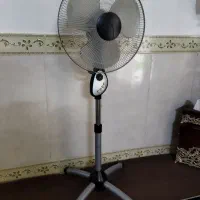 پنکه پایه بلند سالم وتمیز