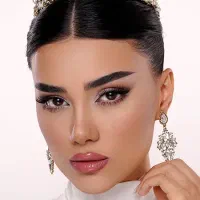 ارایشگری (مدل میکاپ و شینیون)