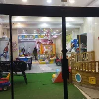 فروش مغازه ۲۰۰ متری  با عدم خلاف