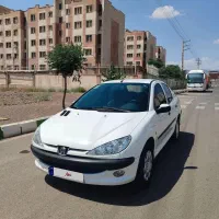 پژو 206 sd v8